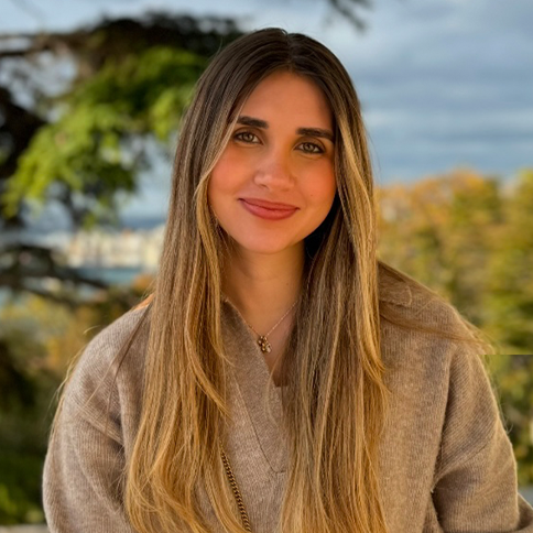 Laura Bustos